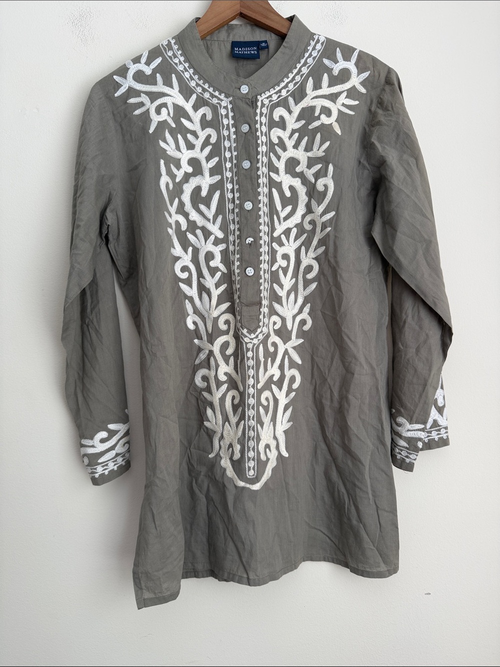 Madison Mathews Tunic Dress grey White Embroidered Coastal Preppy M